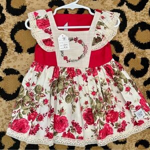 Vintage-Inspired Floral Dress with Lace